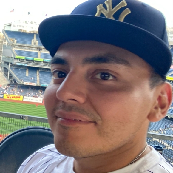 Meet your Posher, Mike - Picture 2 of 2